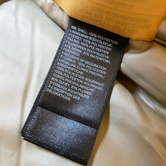 The North Face Sherpa Nuptse Jacket - Picture 9 of 12